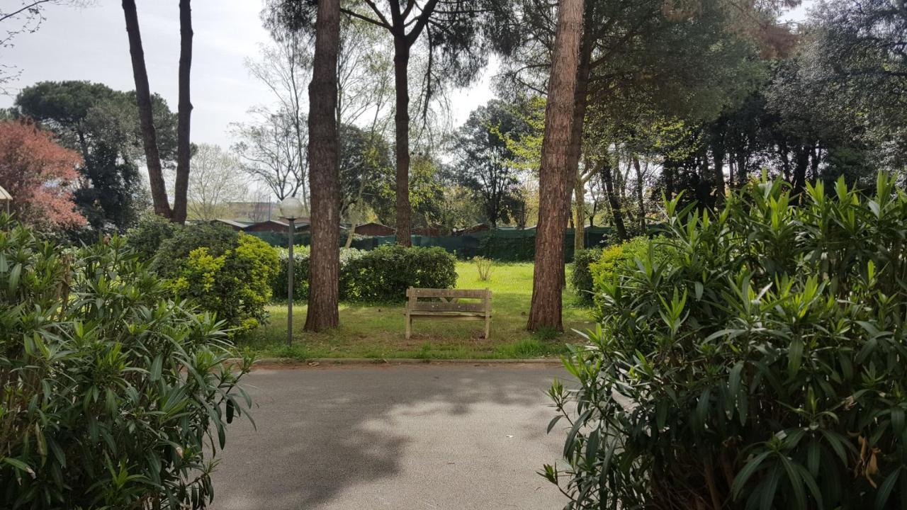 Casa Per Ferie "Sacro Cuore" Marina di Massa Extérieur photo