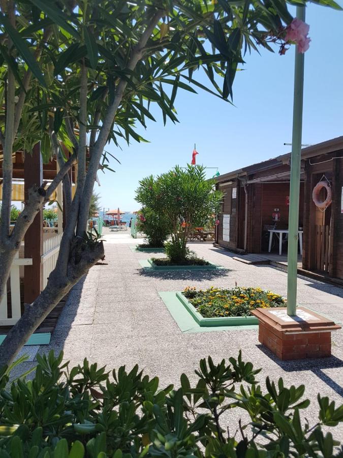Casa Per Ferie "Sacro Cuore" Marina di Massa Extérieur photo