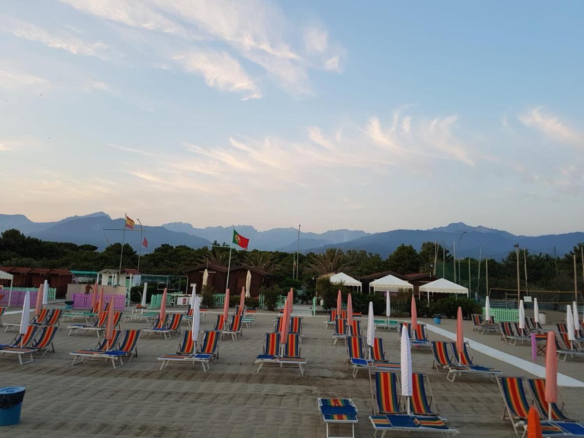 Casa Per Ferie "Sacro Cuore" Marina di Massa Extérieur photo